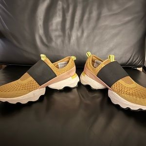 Sorel Women’s Kinetic Impact Shoe